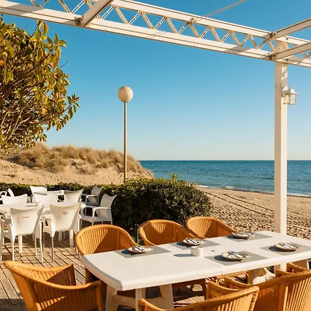 Renovated With Garden And Direct Access, East *