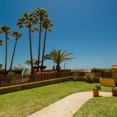 شقة Renovated With Garden And Direct Access, East *